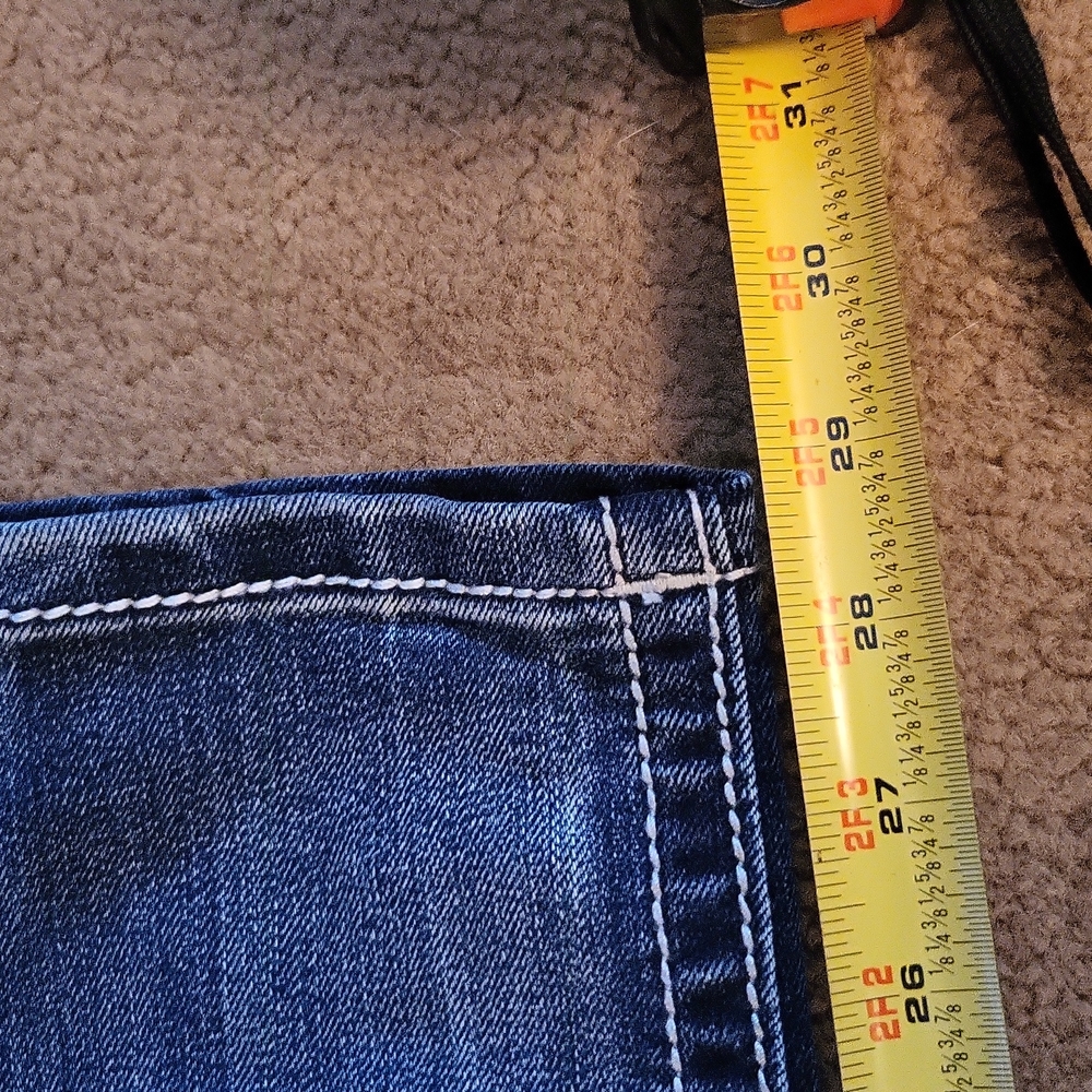 Miss Me Red Patch Signature Skinny Jeans Size 26 - Picture 8 of 16